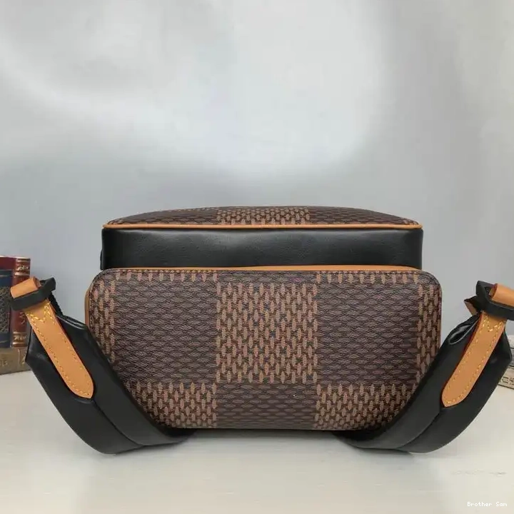 Brother Sam Yupoo LV 206B570107 Bags 0420